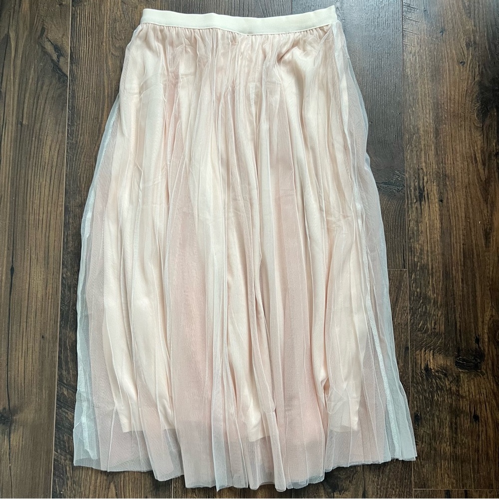 Hem & Thread NWT Cream Tulle Skirt, Size Large